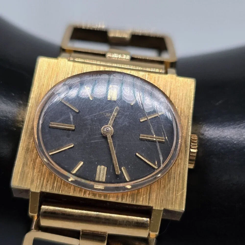 1960s Timex Gold-Tone Square Link Womens Watch Quartz Black Dial Wind Up - Picture 11 of 13